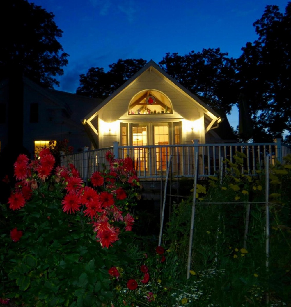 Enfield Manor Bed&Breakfast and Vacation Rental Image 11